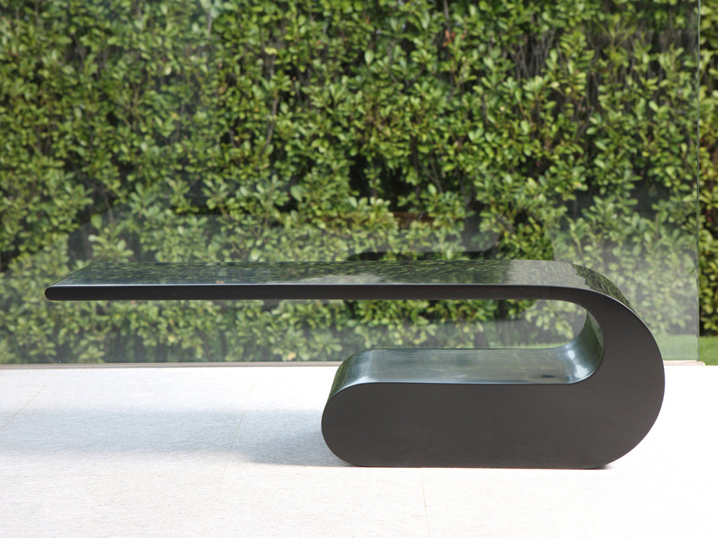 Art Furniture - Contemporary - "Tank Motion" Sculpture Coffe Table in Corian designed by Luca Casini
